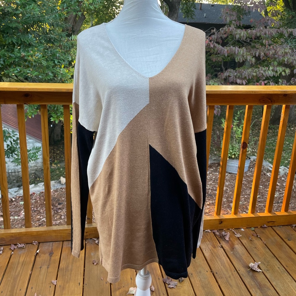 INC International Concepts Tan and Cream Sweater